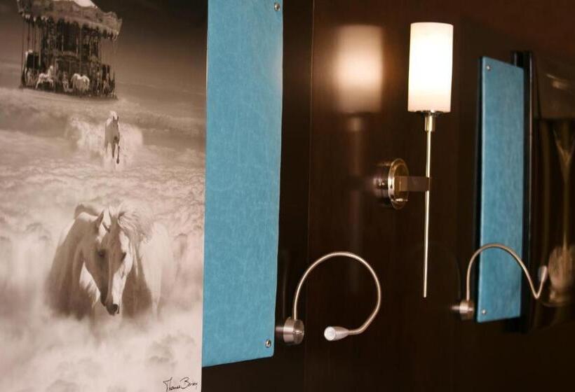 Deluxe Kamer, The Dylan Hotel At Sfo