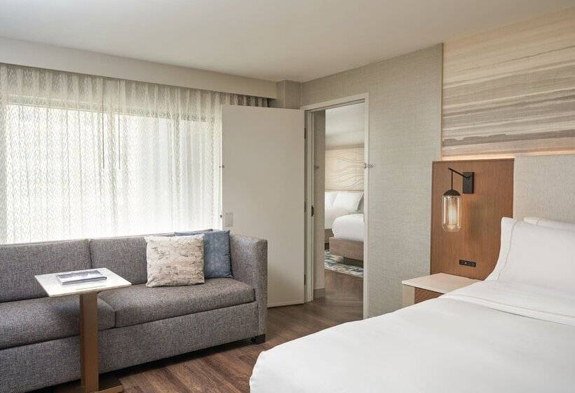 Club Kamer, The Westin Indianapolis