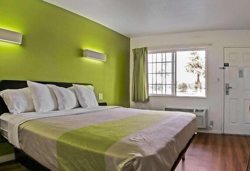 Номер Deluxe Кровать Кинг, Motel 6visalia, Ca
