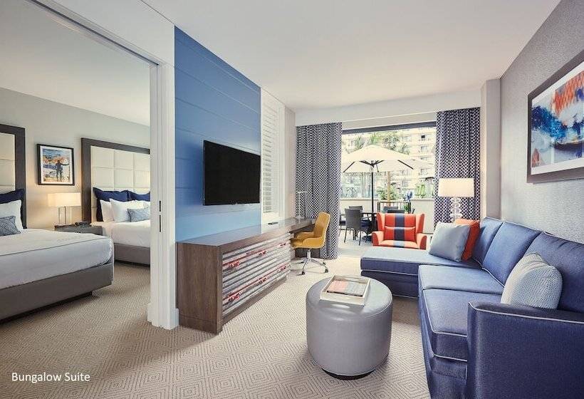스위트, The Waterfront Beach Resort, A Hilton