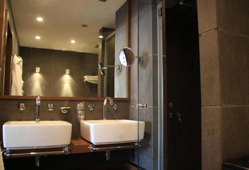 수피리어 룸, Avala Resort & Villas