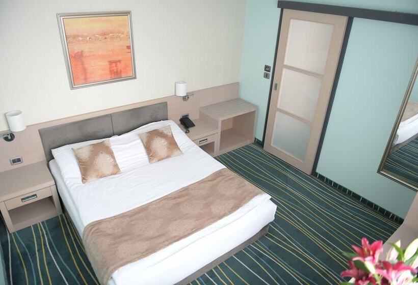 Семейный Номер, Kopernikus Hotel Prag