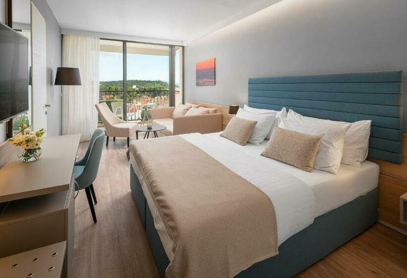 Семейный Номер Superior, Valamar Meteor