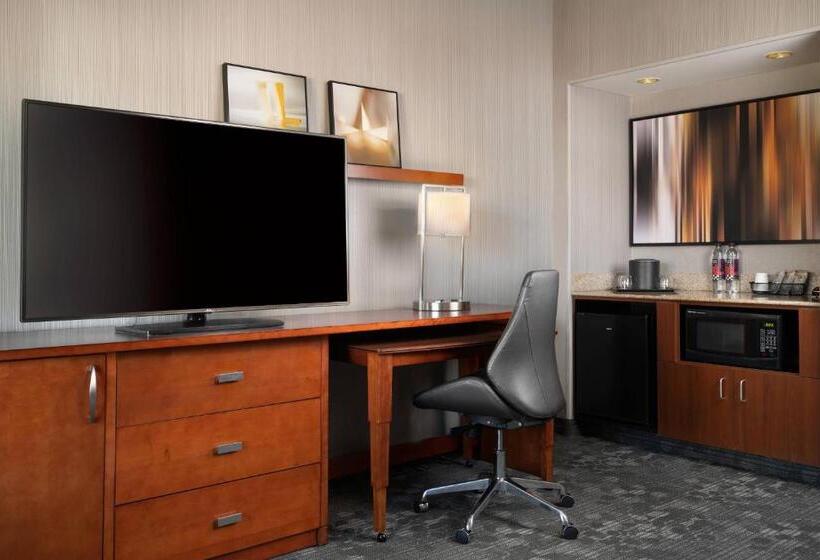 Люкс Кровать Кинг, Courtyard By Marriott Phoenix Mesa