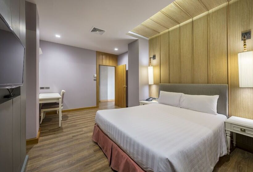 سوئیت 2 خوابه, Royal Rattanakosin Hotel Sha Plus