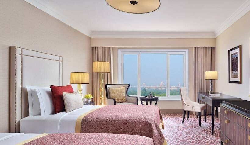 اتاق لوکس با چشم‌انداز شهر, Taj Mahal, New Delhi