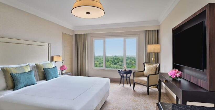 Suite Deluxe, Taj Mahal, New Delhi
