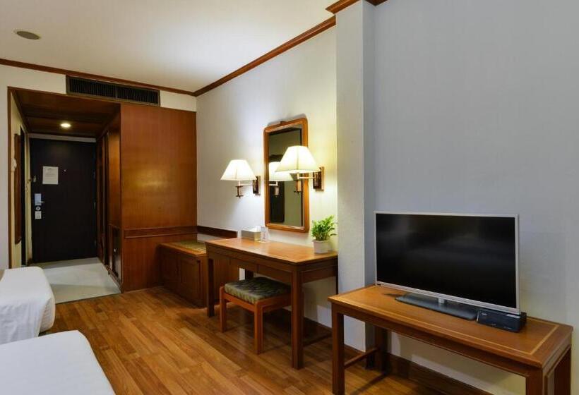 اتاق لوکس, Arawana Regency Park Sukhumvit