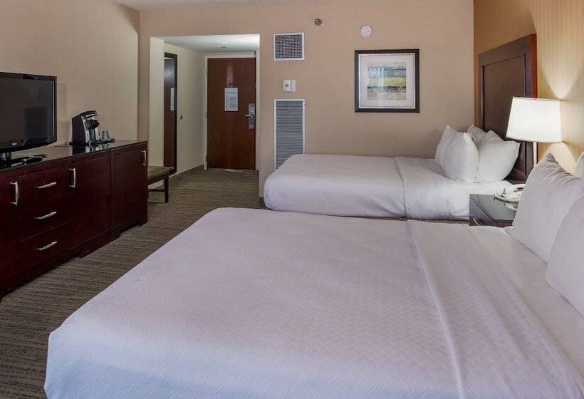 Номер Стандарт 2 Двуспальные Кровати, Crowne Plaza Hotel St. Louis Airport, An Ihg