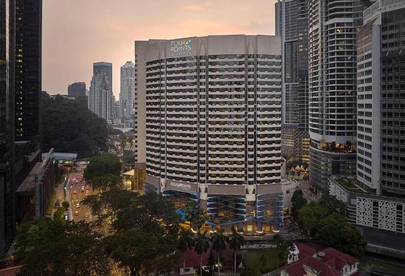 Cottage Pool View, Renaissance Kuala Lumpur Hotel & Convention Centre