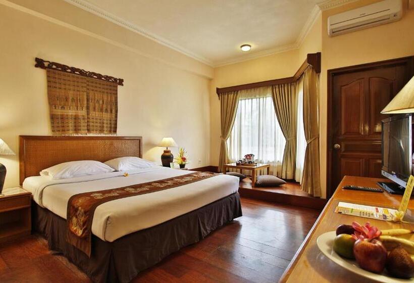 Номер Deluxe, Jayakarta Hotel Lombok