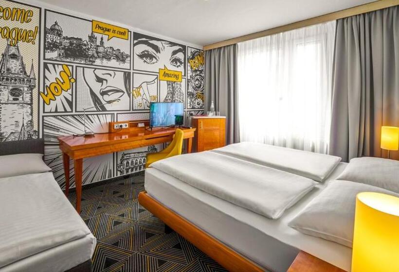 Quarto Familiar, Uno Prague