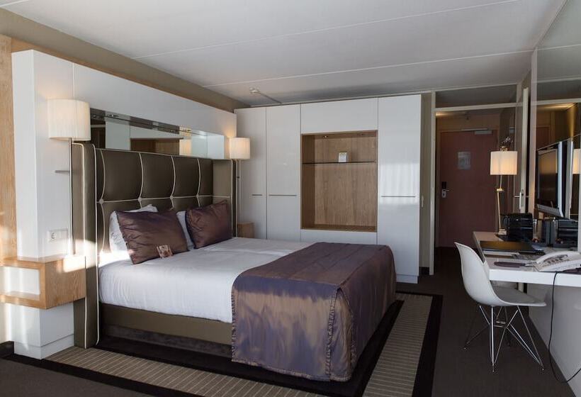수피리어 룸, Westcord Hotel Schylge