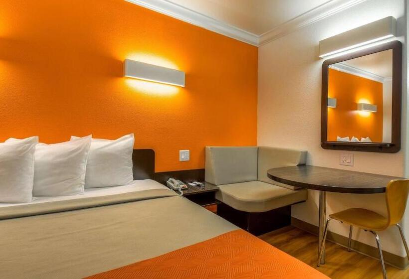 스탠다드 룸, Motel 6 Menifee, Ca