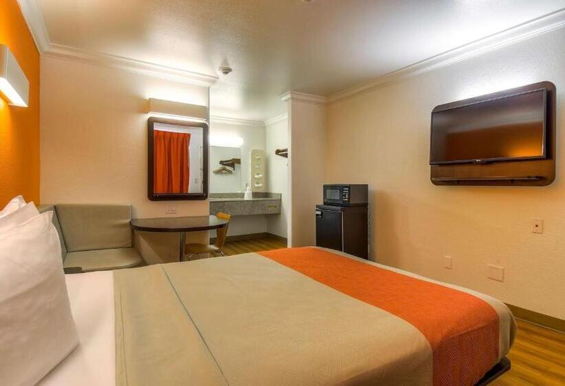 스탠다드 룸 킹사이즈 침대, Motel 6 Menifee, Ca