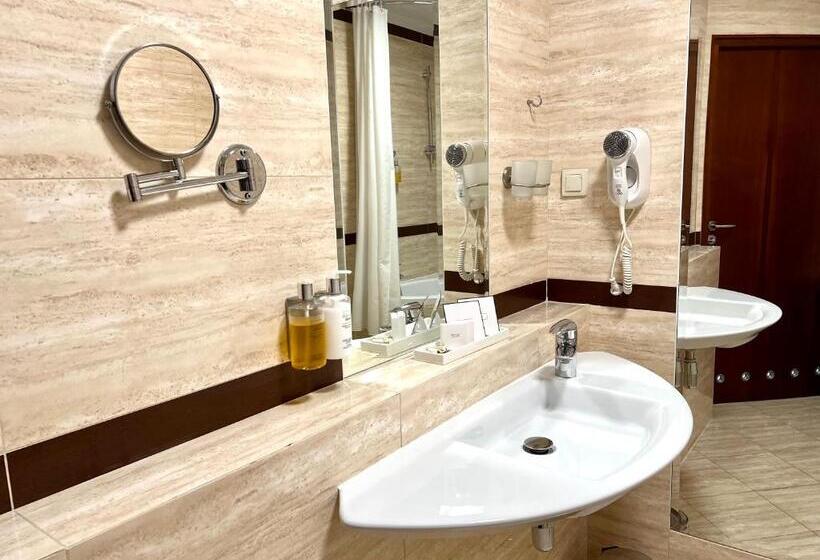Студио Стандарт Кровать Кинг, City