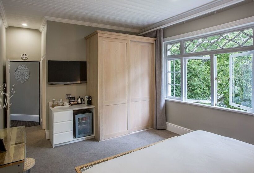 Номер Стандарт, Summerwood Guesthouse