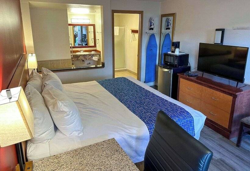 Люкс, Econo Lodge Edmonds North Seattle