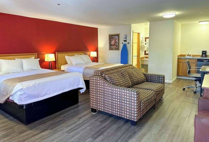 Люкс, Econo Lodge Edmonds North Seattle