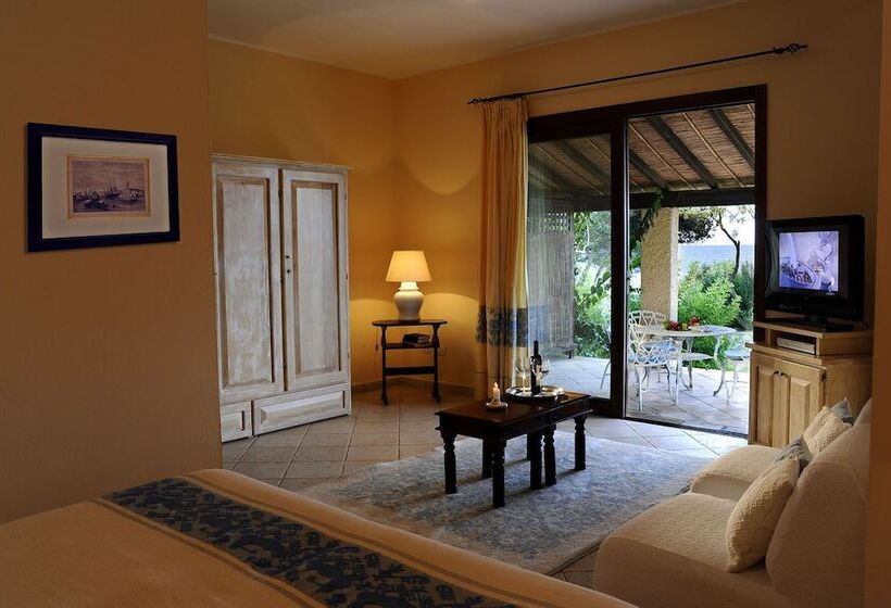 Полулюкс, Is Morus Relais
