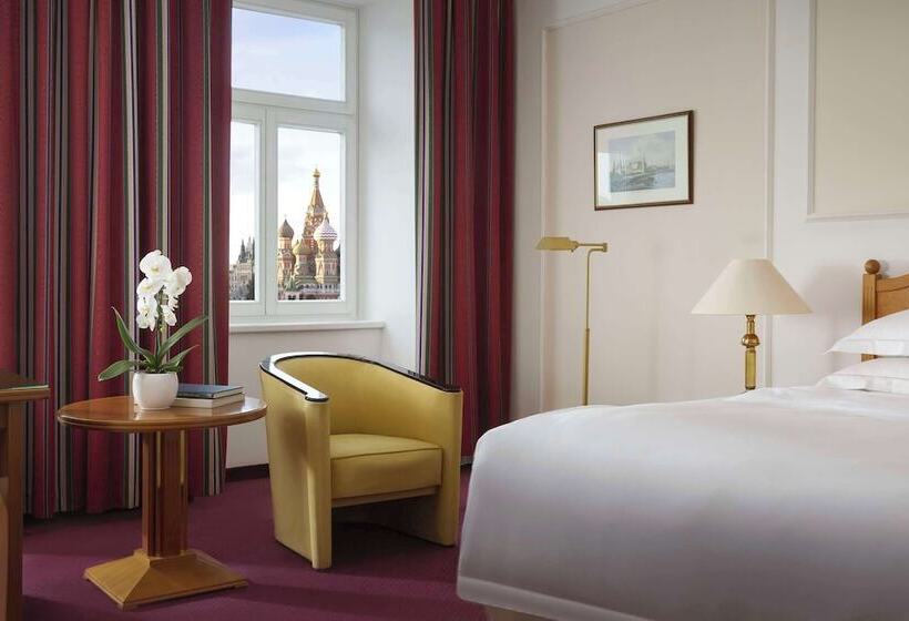 Номер Deluxe, Baltschug Kempinski Moscow