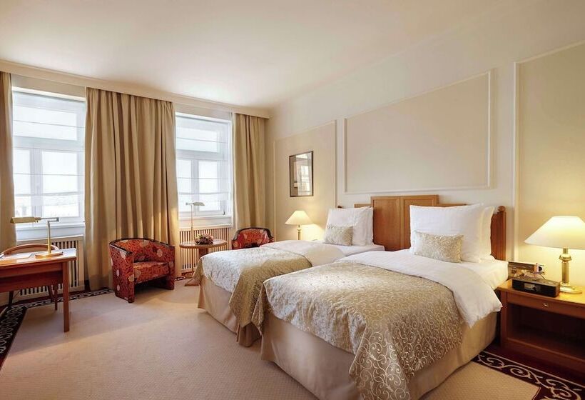 Номер Superior, Baltschug Kempinski Moscow