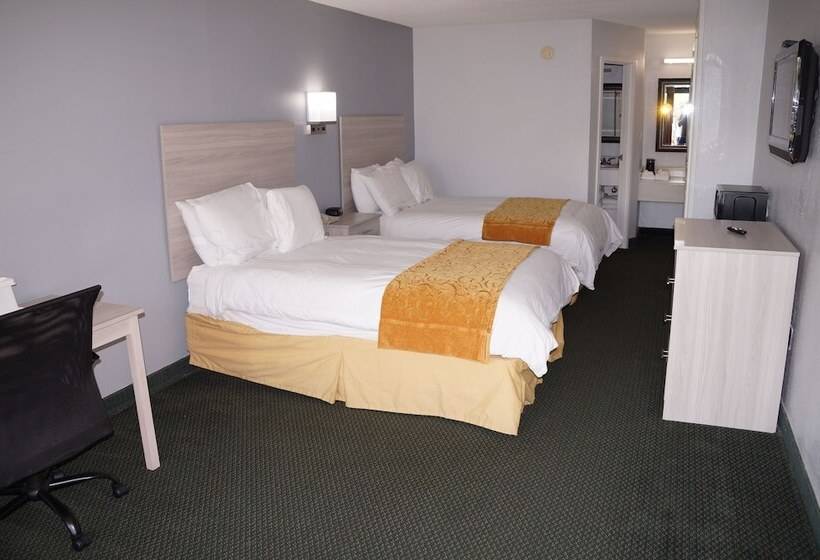 Номер Стандарт 2 Двуспальные Кровати, Days Inn & Suites By Wyndham Colonial