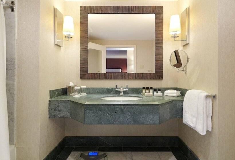 ダブルベッドのクラシックルーム, Intercontinental Montreal, An Ihg