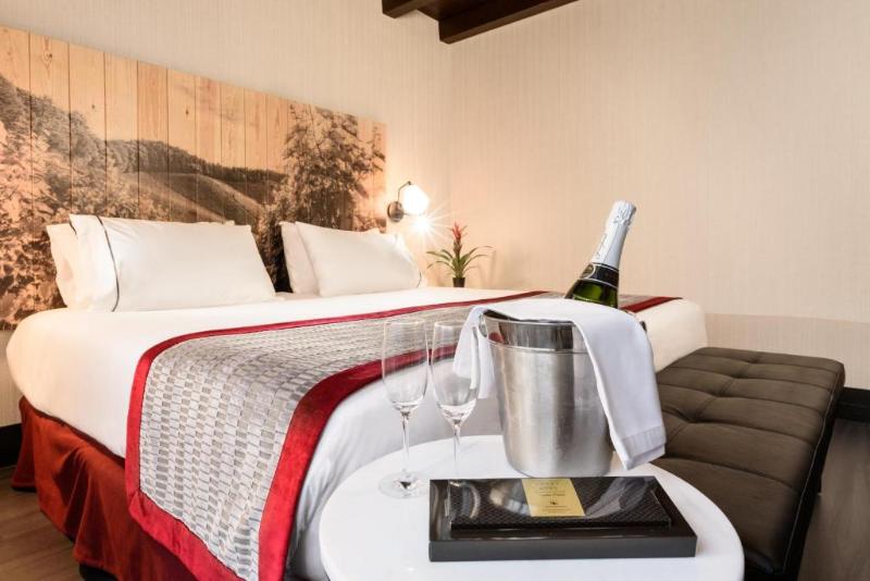 Номер Стандарт, Rodeway Inn Magic Mountain Area