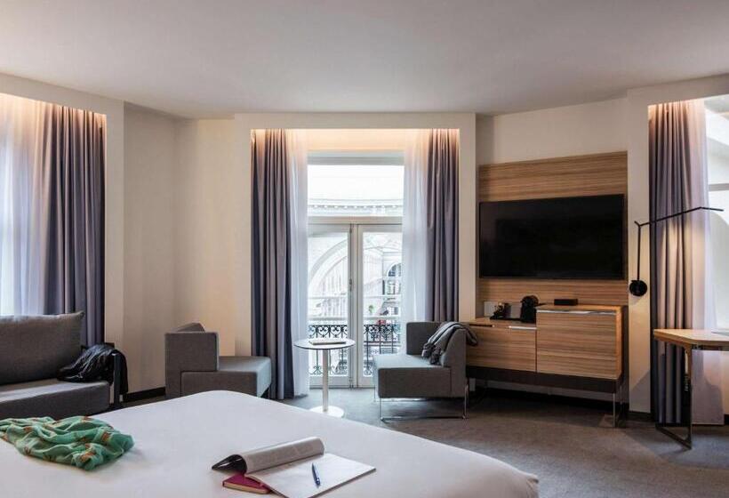 Люкс Superior, Novotel Den Haag City Centre