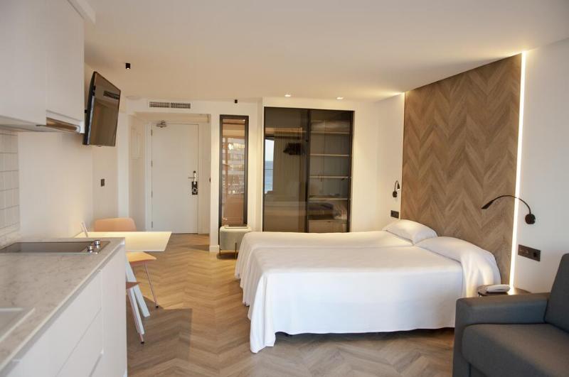스위트 킹사이즈 침대, Holiday Inn Express & Suites   Atlanta   Tucker Northlake, An Ihg