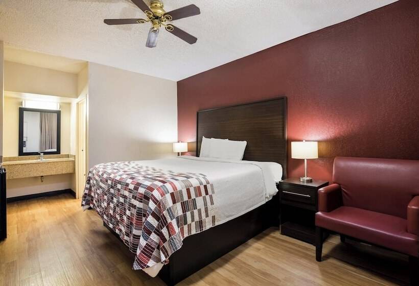 Номер Superior Адаптированный для Инвалидов, Red Roof Inn & Suites Statesboro  University