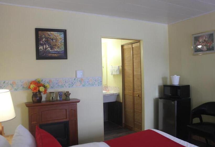 Номер Стандарт Трехместный, Motel Des Pays D'en Haut