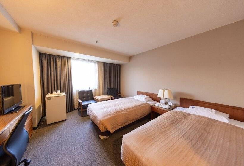 Номер Стандарт, Nagaoka Grand