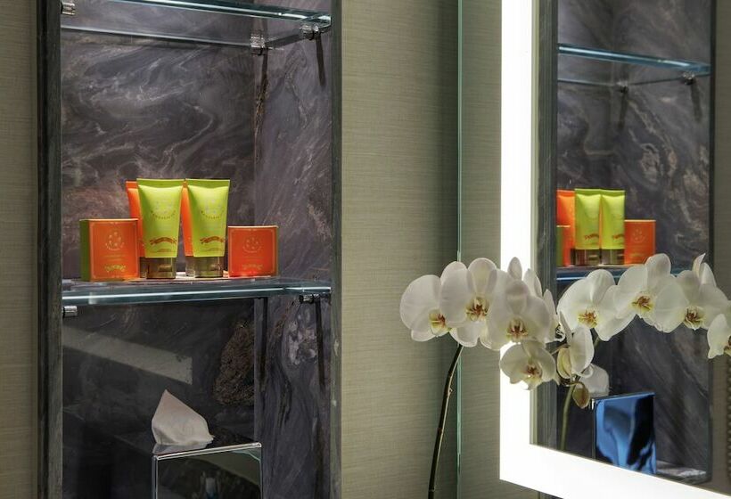Family Suite, Conrad Istanbul Bosphorus
