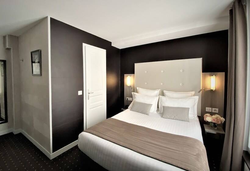 Chambre Standard, De La Paix Tour Eiffel