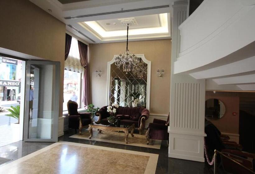 اتاق خانوادگی تودرتو, Grand Washington