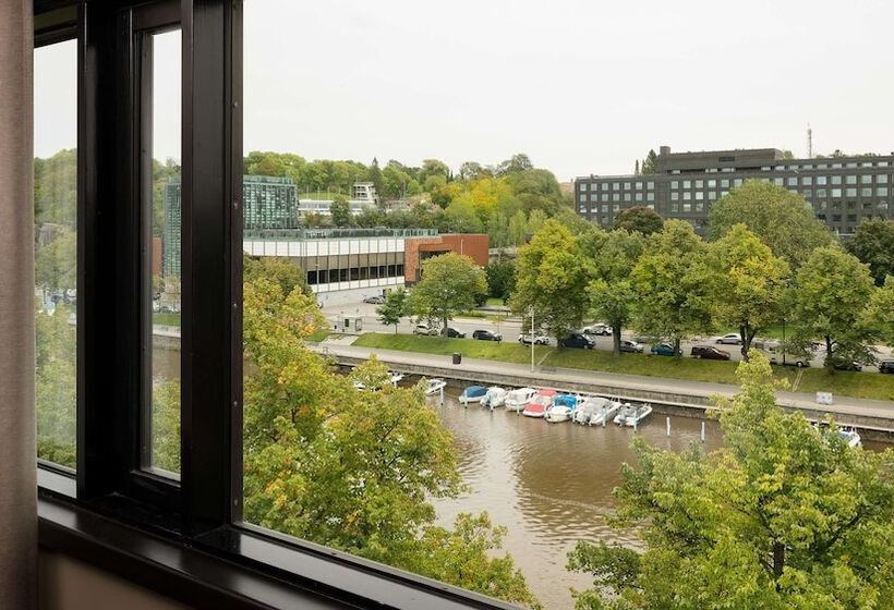Номер Стандарт Вид на Реку, Radisson Blu Marina Palace Hotel, Turku