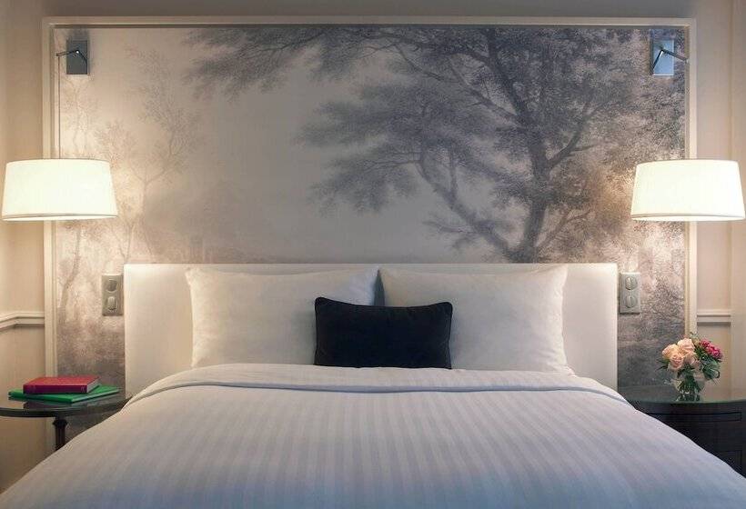 Номер Deluxe, Renaissance Paris Nobel Tour Eiffel