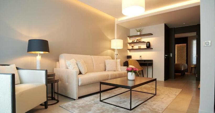 آپارتمان سوپریور 1 خوابه, Roi De Sicile   Rivoli    Luxury Apartment