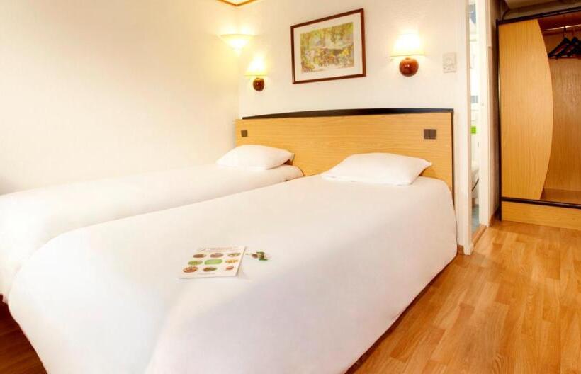 Номер Economy, Le 2 By Hotel Akena   La Ferté Bernard