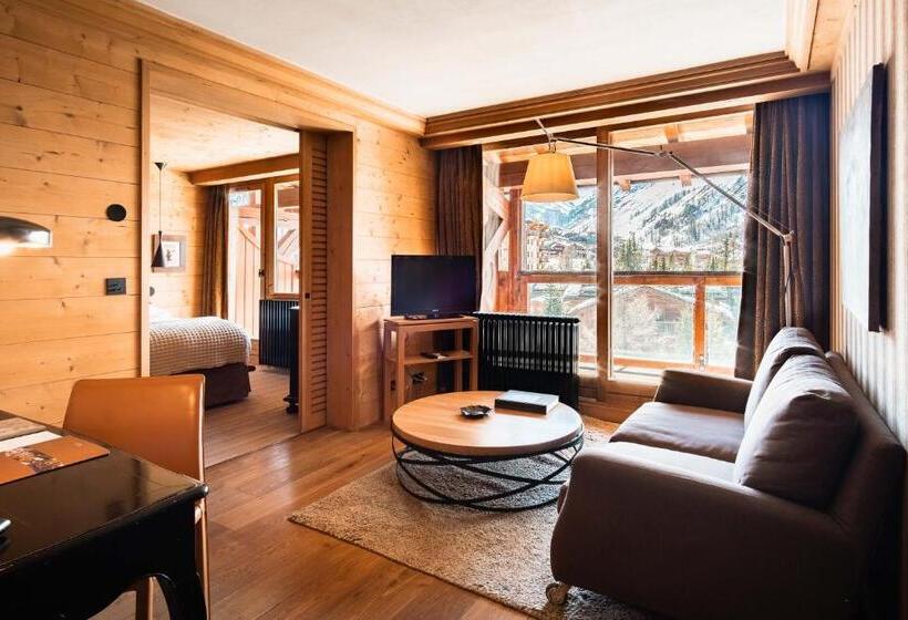 سوییت با چشم‌انداز کوه, Hôtel Le Blizzard