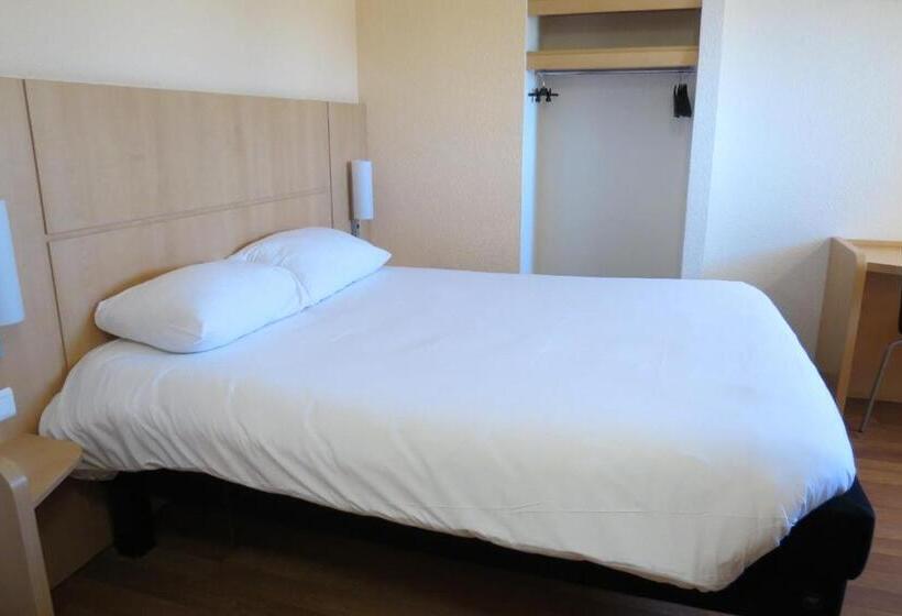 스탠다드 룸, Ibis Nice Centre Gare