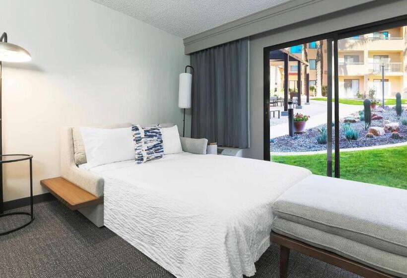 스위트 킹사이즈 침대, Courtyard Tucson Airport