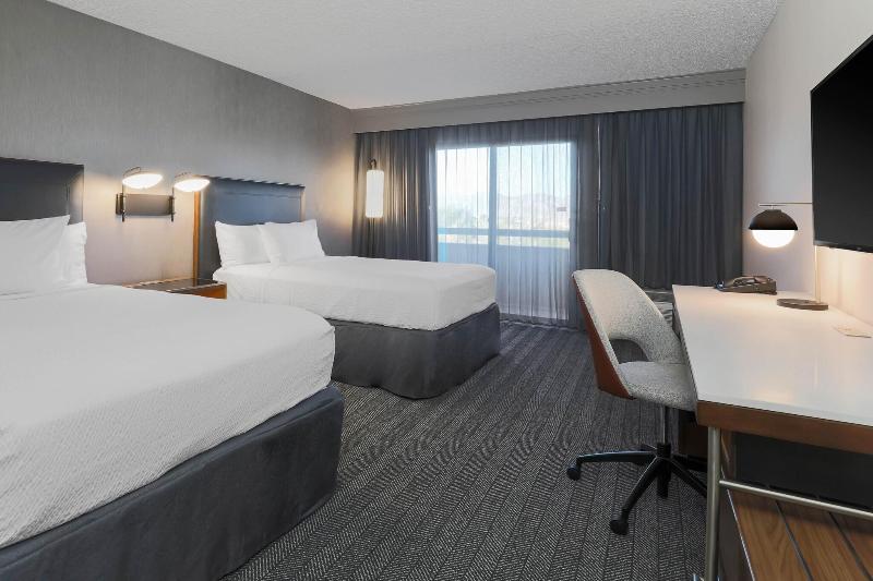 스탠다드 룸 풀장 전망, Courtyard Tucson Airport
