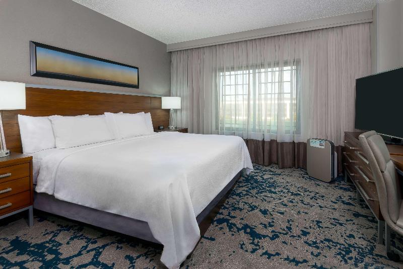 Люкс Премиум, Embassy Suites Little Rock