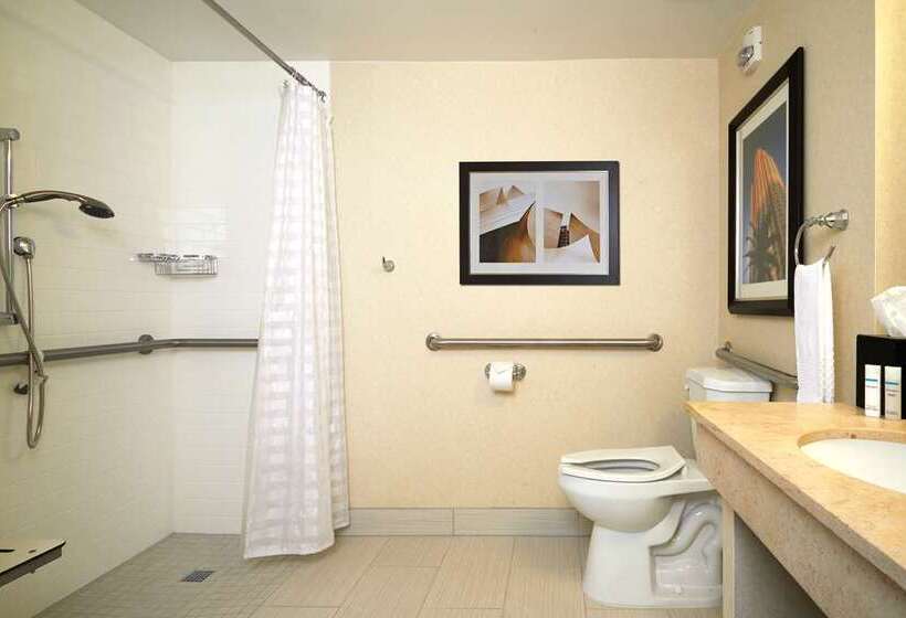 标准间, Embassy Suites By Hilton Los Angeles International Airport North