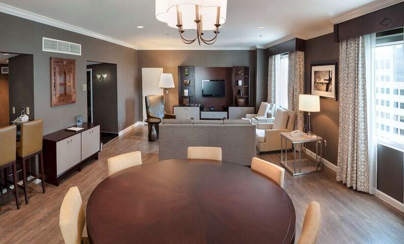 Номер Стандарт, Hilton Harrisburg