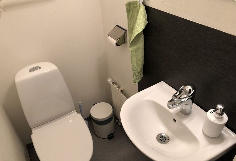 Номер Стандарт, Kronobergshed Vandrarhem Och Kursgård