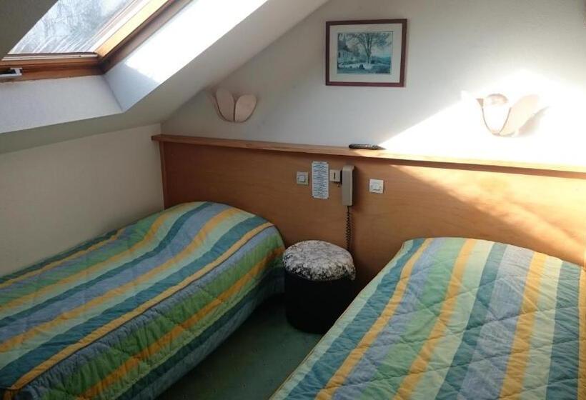 Номер Стандарт, Sud Hôtel